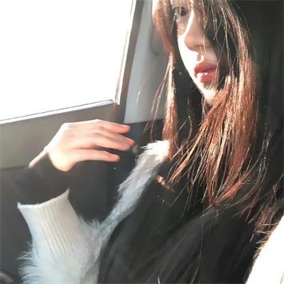 彩凤云裳